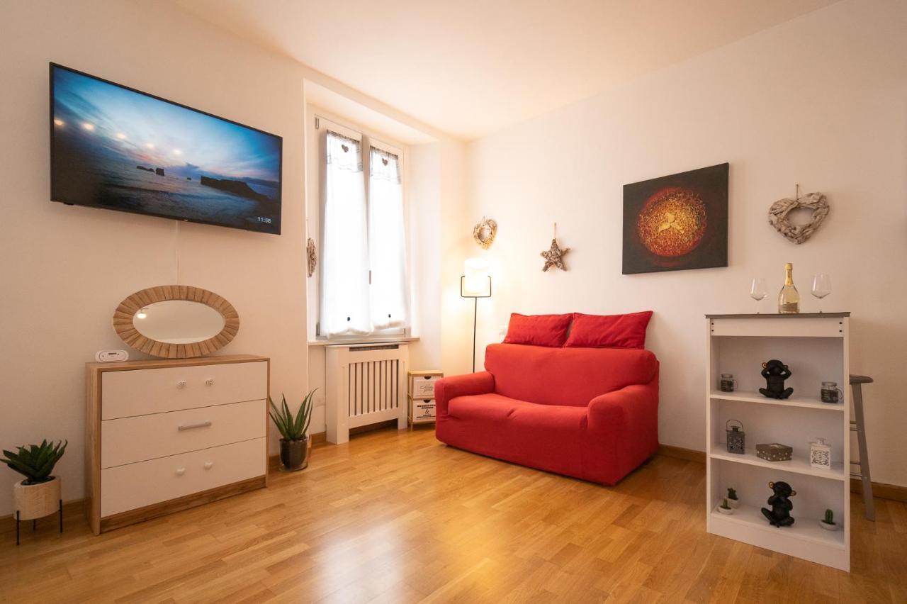 Portatorre Suite, A Charming Apartment In The Heart Of Como, Free Private Parking, Air Conditioning & More! Zewnętrze zdjęcie