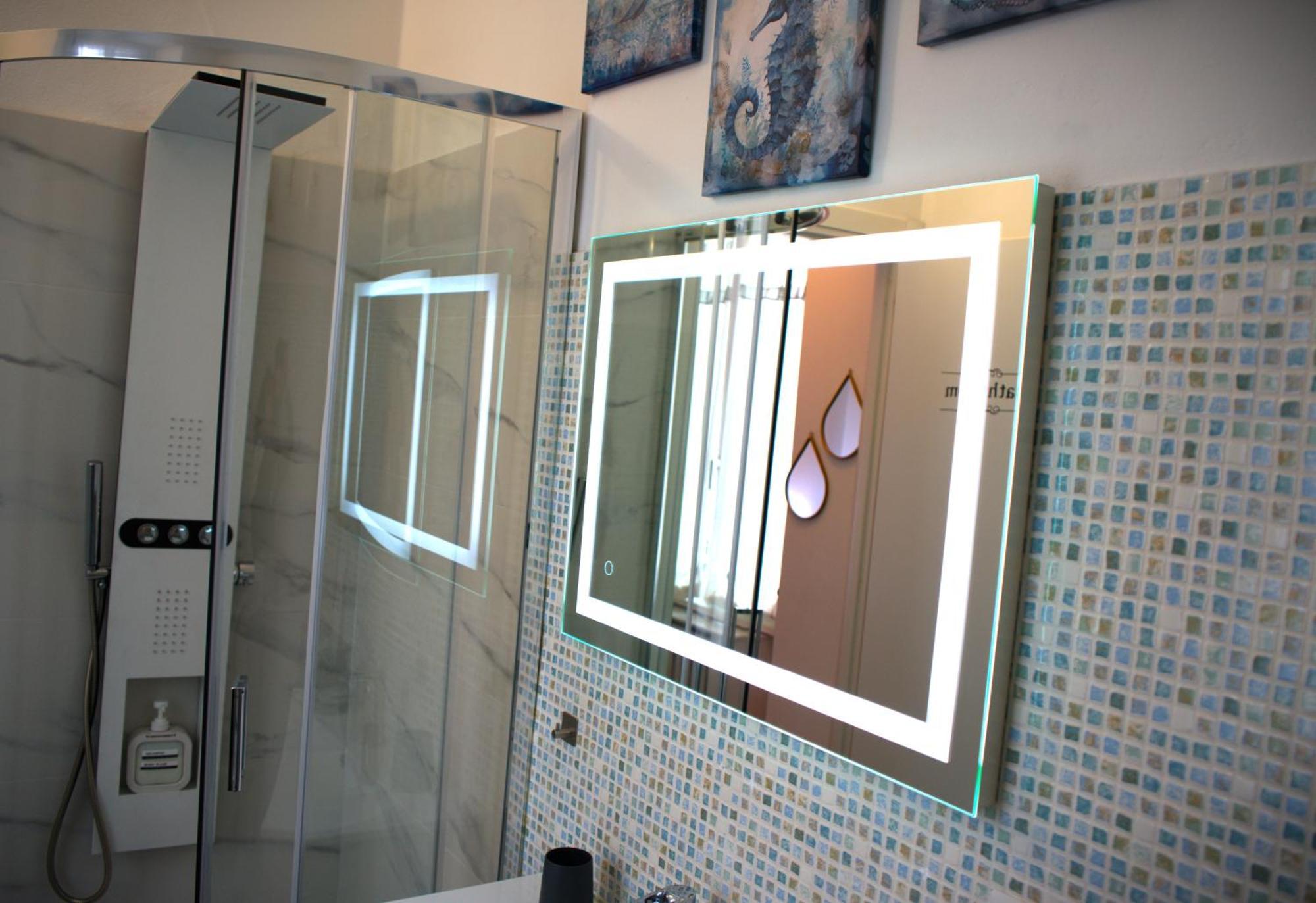 Portatorre Suite, A Charming Apartment In The Heart Of Como, Free Private Parking, Air Conditioning & More! Zewnętrze zdjęcie